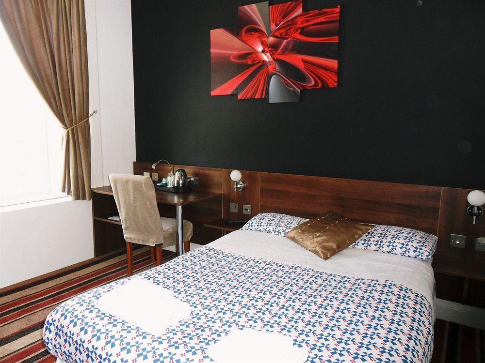 ويتبي Cherry Blossom Guest House المظهر الخارجي الصورة