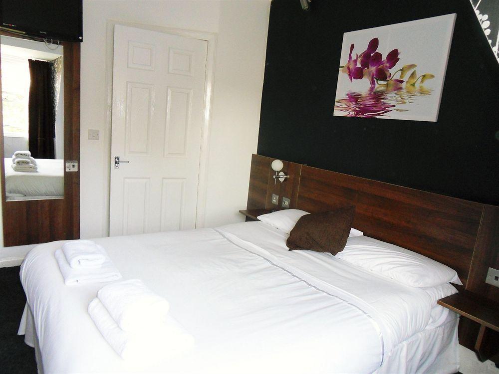 ويتبي Cherry Blossom Guest House المظهر الخارجي الصورة