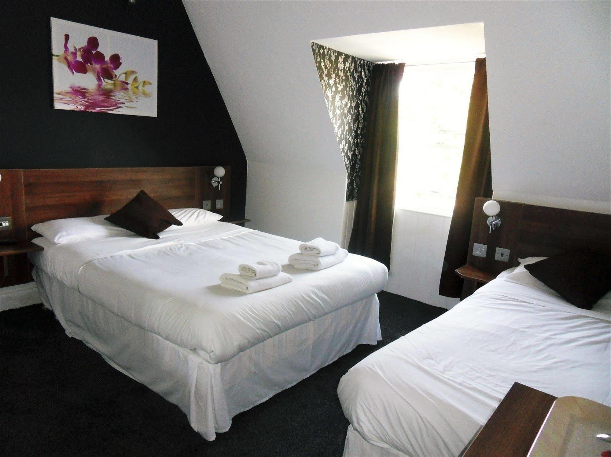 ويتبي Cherry Blossom Guest House المظهر الخارجي الصورة